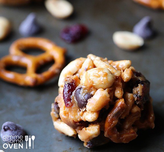 Trail Mix Energy Bites Trail Mix Energy Bites
