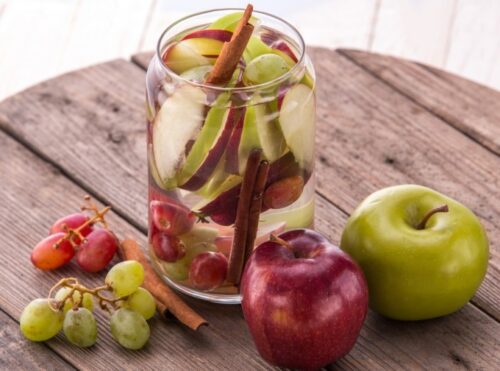 apple detox water apple detox water