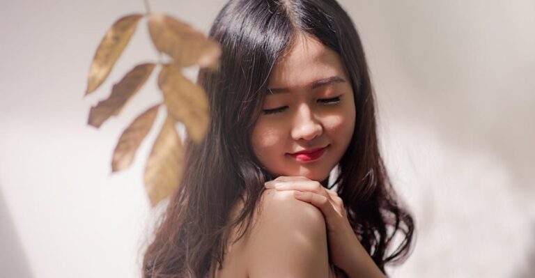13 Key Steps for Naturally Glowing, Healthy Skin