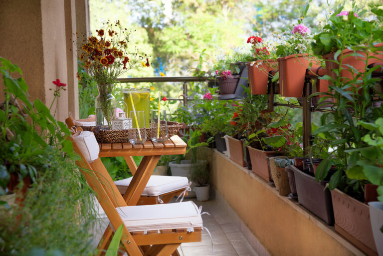 13 Perfect Gifts for Gardeners with Limited Space