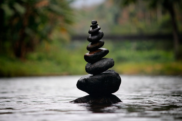 8 Little Rituals That Keep You Centered All Week